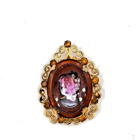 Vintage D & E  Juliana Amber Glass Metallic Cameo Pendant Brooch ETC8018 Book - Picture 1 of 6